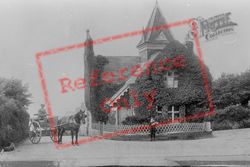 Upper Lodge 1906, Westward Ho!