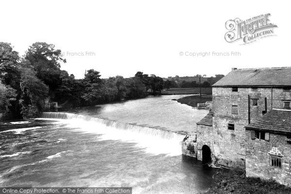Photo of Wetherby, the Weir from the Bridge 1909