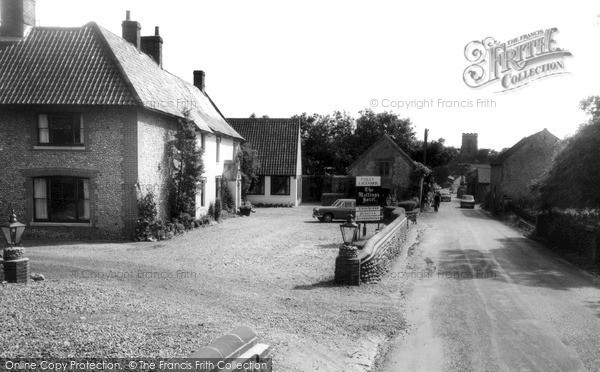 Photo of Weybourne, The Street c.1960