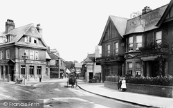 Baker Street 1903, Weybridge