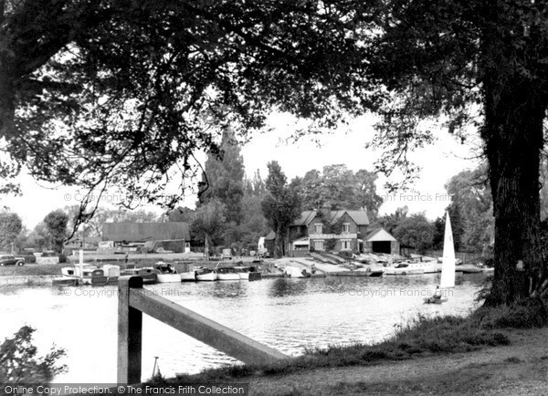 Photo of Weybridge, the River Thames c1955