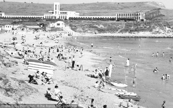 Photo of Weymouth, Bowleaze Cove c.1955