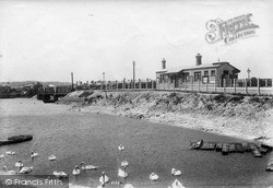 Melcombe Regis Station And Swans 1909, Weymouth