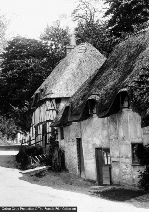 Photo of Wherwell, Old Cottages 1901
