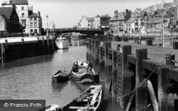 Bridge And River Mouth c.1950, Whitby