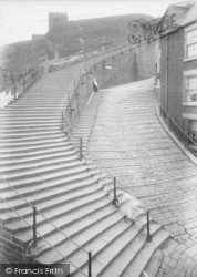 Church Steps 1913, Whitby