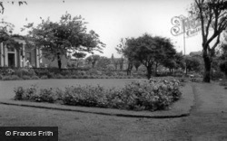 Pannett Park c.1955, Whitby