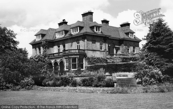 Photo of Whitchurch, Council Offices c.1965