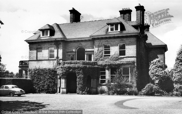 Photo of Whitchurch, Council Offices c.1965