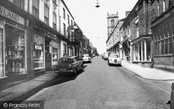 High Street c.1960, Whitchurch