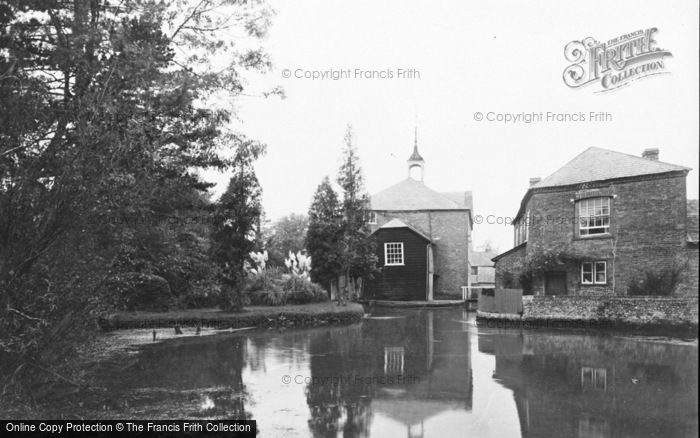 Photo of Whitchurch, The Silk Mill c.1939