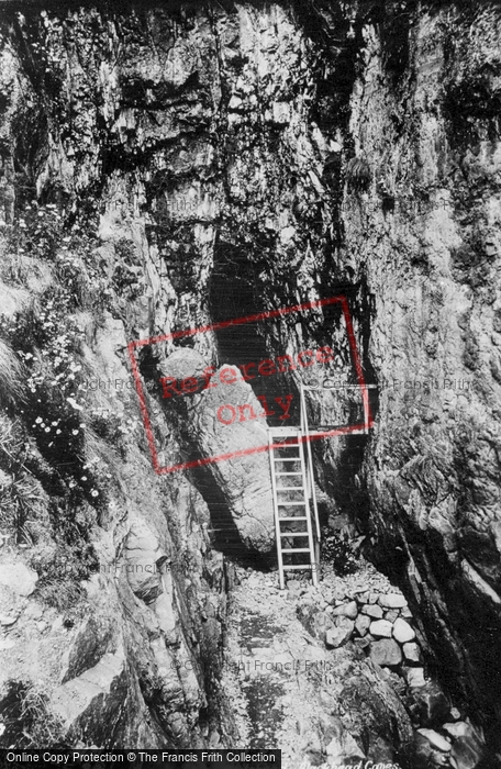 Photo of Whitehead, Blackhead Caves 1897