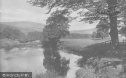 The River Hodder 1921, Whitewell
