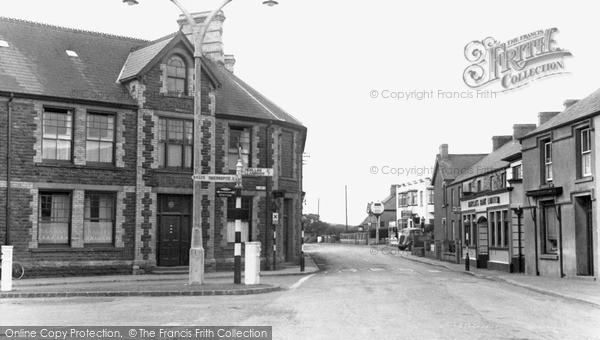 Photo of Whitland, Grosvenor Square c.1955