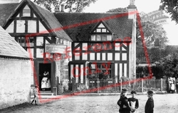 Plough & Harrow Inn 1892, Whitnash