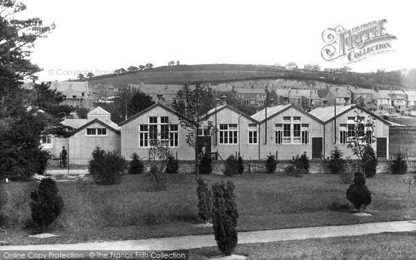 Photo of Whyteleafe, County School 1907