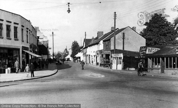 Photo of Wickford, Hall's Corner And The High Street c.1955