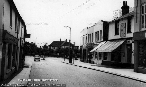 Photo of Wickford, The High Street c.1960