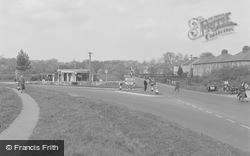 Alton-Winchester Road 1957, Wickham
