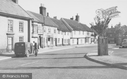The Hill 1954, Wickham Market
