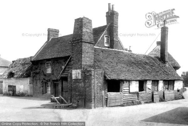 Photo of Wickhambreaux, The Forge 1903