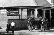 Boys By The White Horse 1906, Widford