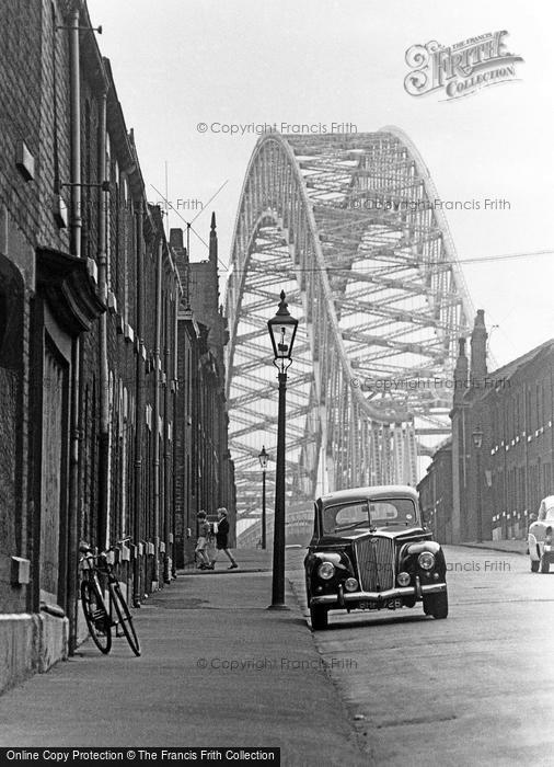Photo of Widnes, Oakland Street 1964