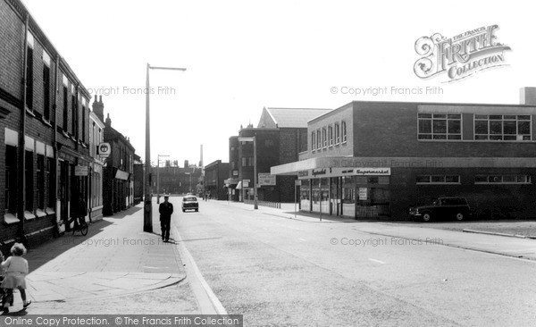 Photo of Widnes, Widnes Road c.1960