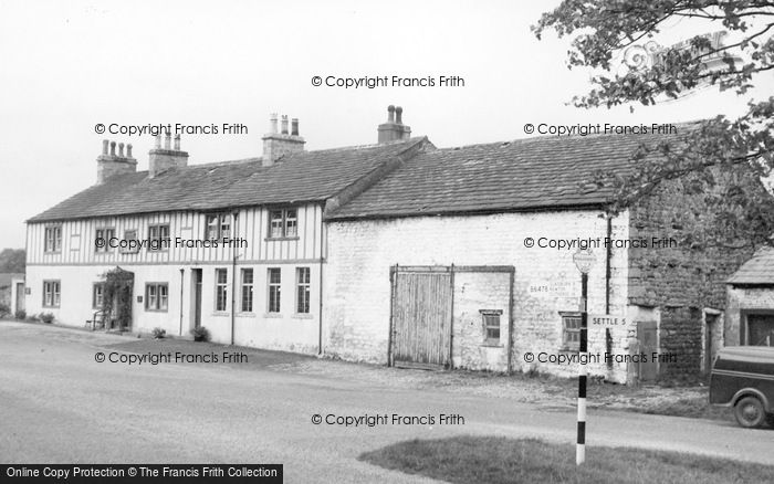 Photo of Wigglesworth, Plough Inn c.1960
