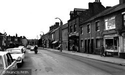 Leicester Road c.1965, Wigston
