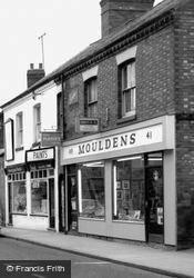 'mouldens', Bell Street c.1965, Wigston