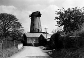 The Mill c.1950, Willaston