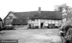 Mary Arden's House (Now Palmer's Farm)  c.1955, Wilmcote