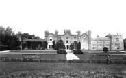 Castle 1891, Wilton