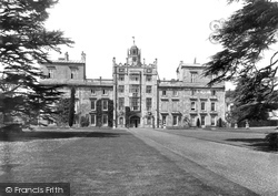 Wilton House 1919, Wilton