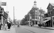 Wimbledon, the Broadway c1952