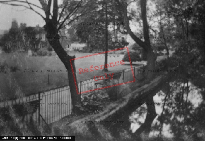 Photo of Winchester, Abbey Gardens 1928