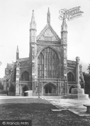 Cathedral, West Front 1922, Winchester