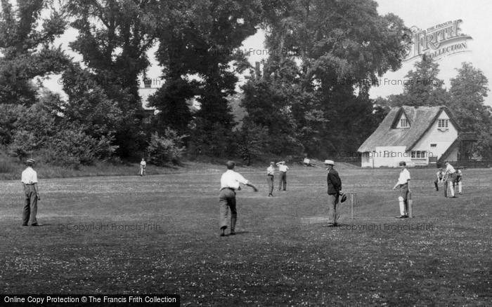 Photo of Winchester, Cricket Match, Ridding Field 1919
