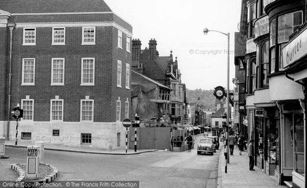 Photo of Winchester, High Street c.1960