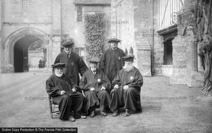 Photo of Winchester, Hospital, The Brethren 1919