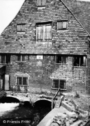 Mill c.1950, Winchester