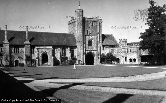 Photo of Winchester, St Cross c.1950