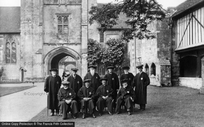 Photo of Winchester, St Cross Hospital, The Brethren 1928