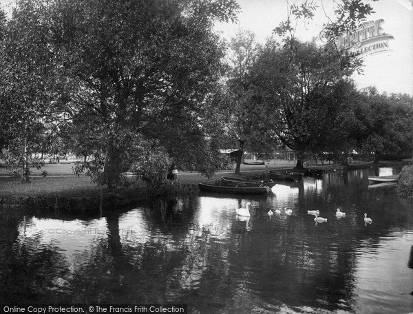 Photo of Winchester, The Park 1928