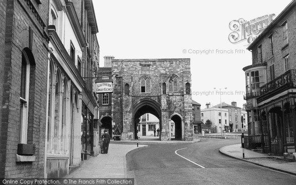 Photo of Winchester, Westgate c.1960