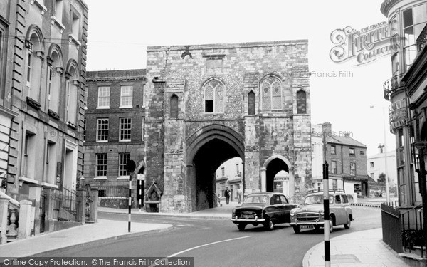 Photo of Winchester, Westgate c.1960