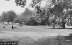 Grovelands Park c.1955, Winchmore Hill
