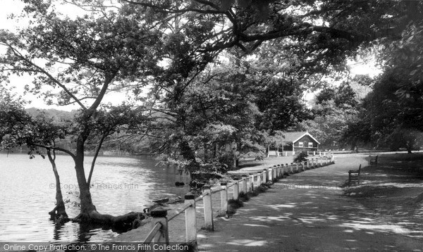 Photo of Winchmore Hill, Grovelands Park c.1955