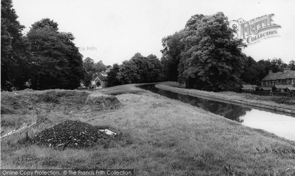 Photo of Winchmore Hill, The New River c.1960